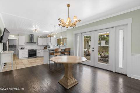 4703 Queen Lane, Jacksonville FL - photo 8 of 46