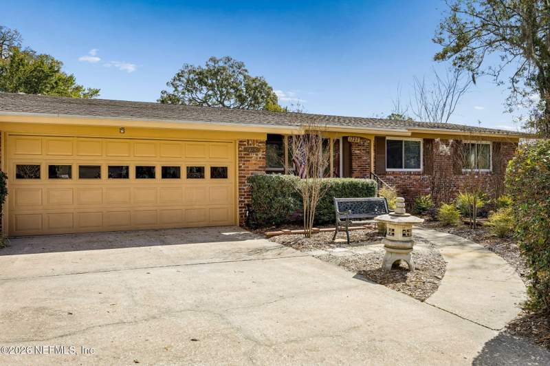4 bedroom Single Family Residence at 1727 Whitman Street, Hyde Grove Acres, Jacksonville — photo 5