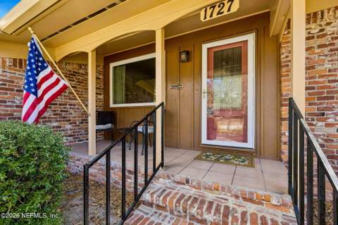 1727 Whitman Street, Jacksonville FL - photo 7 of 64