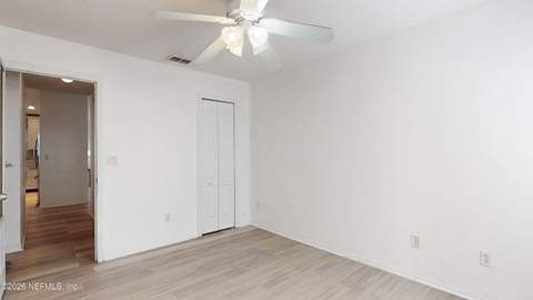 212 Brookchase Lane, Jacksonville FL - photo 8 of 36