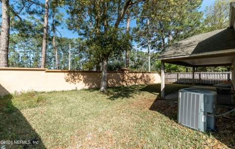 212 Brookchase Lane, Jacksonville FL - photo 15 of 36