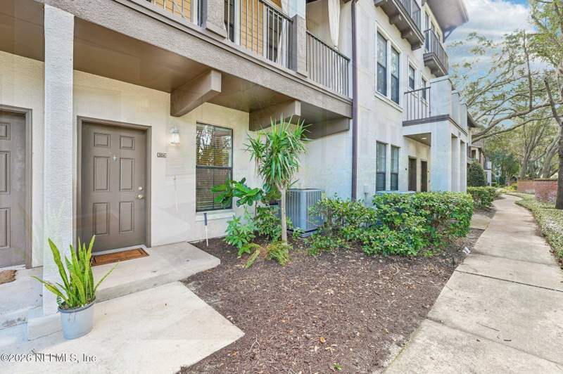 3 bedroom Condominium at 9823 Tapestry Park Circle #204, Tapestry Park, Jacksonville — photo 5
