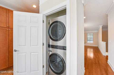 9823 Tapestry Park Circle #204, Jacksonville FL - photo 24 of 46