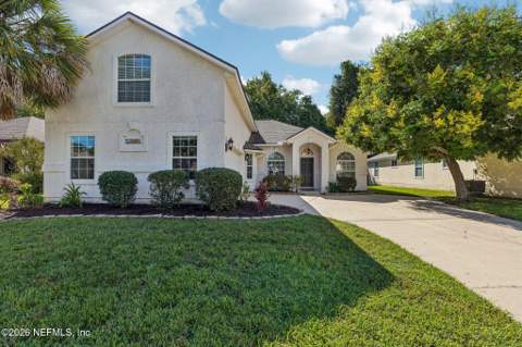 2880 Majestic Oaks Lane, Green Cove Springs FL - photo 7 of 64