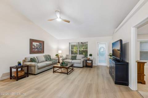 2880 Majestic Oaks Lane, Green Cove Springs FL - photo 14 of 64