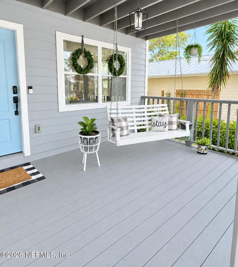 4 bedroom Single Family Residence at 1091 13th Street, Jacksonville Beach, Jacksonville Beach — photo 2
