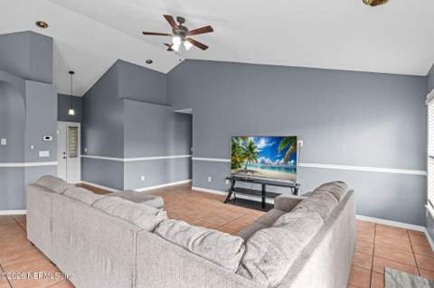 8459 Country Bend Circle, Jacksonville FL - photo 13 of 51