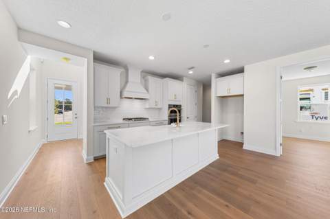 12115 Mariposa Avenue, Jacksonville FL - photo 17 of 49