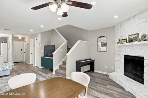 11632 Dunes Way Drive, Jacksonville FL - photo 8 of 22