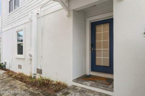 2050 Gail Avenue, Jacksonville Beach FL - photo 6 of 70
