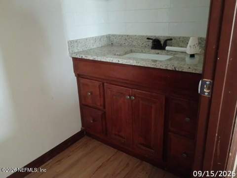 1209 Eagle Bend Court, Jacksonville FL - photo 11 of 13