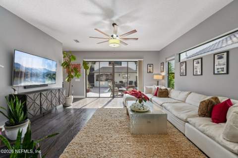 3745 Valverde Circle, Jacksonville FL - photo 18 of 71