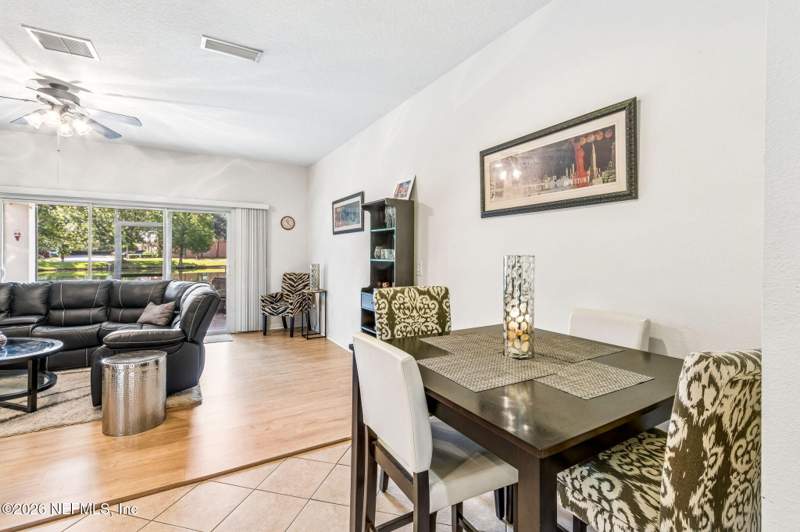 3 bedroom Townhouse at 5938 Pavilion Drive, Emerald Preserve, Jacksonville — photo 5
