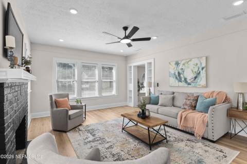4647 Polaris Street, Jacksonville FL - photo 13 of 72