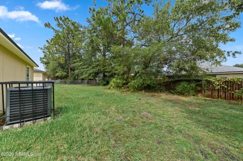 4373 Melissa Court, Jacksonville FL - photo 8 of 31