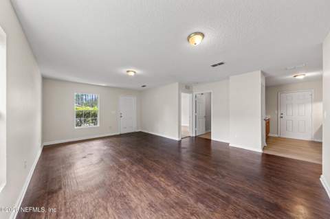 4373 Melissa Court, Jacksonville FL - photo 13 of 31