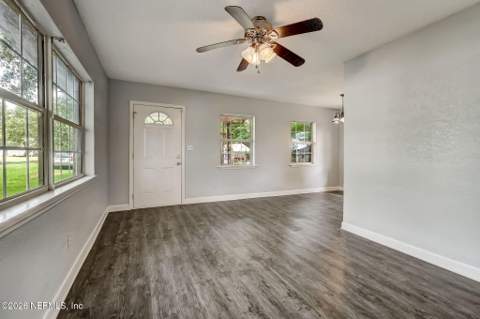 979 Mikael Avenue, Jacksonville FL - photo 11 of 20