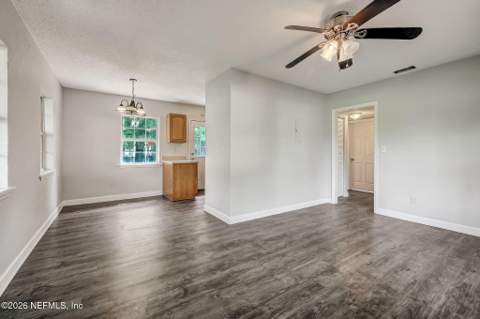 979 Mikael Avenue, Jacksonville FL - photo 12 of 20