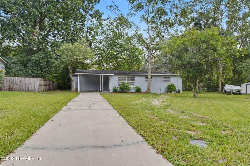 4 bedroom Single Family Residence at 7832 Delaroche Court, Normandy Village, Jacksonville — photo 2