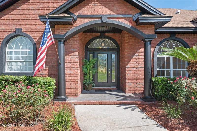 5 bedroom Single Family Residence at 9227 Chandler Oaks Court, Chandler Oaks, Jacksonville — photo 5