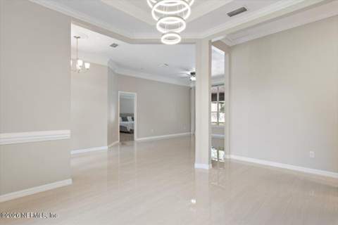 9227 Chandler Oaks Court, Jacksonville FL - photo 10 of 63
