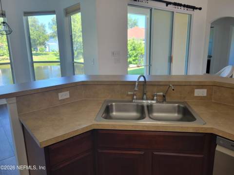 13796 Fish Eagle Drive, Jacksonville FL - photo 13 of 38