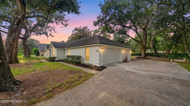 4 bedroom Single Family Residence at 4034 Retford Drive, Hidden Hills, Jacksonville — photo 2