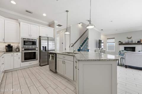 562 14th Avenue, Jacksonville Beach FL - photo 9 of 59