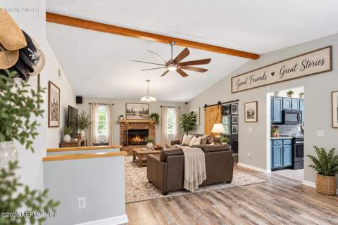 1564 Oak Ridge Drive, Jacksonville FL - photo 8 of 26