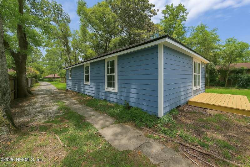 5 bedroom Single Family Residence at 1109 Lake Shore Boulevard, Lake Shore, Jacksonville — photo 4