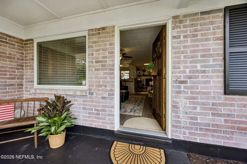 3 bedroom Single Family Residence at 9141 E Carbondale Drive, Thompsons Riverview, Jacksonville — photo 4