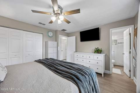 9141 E Carbondale Drive, Jacksonville FL - photo 13 of 34