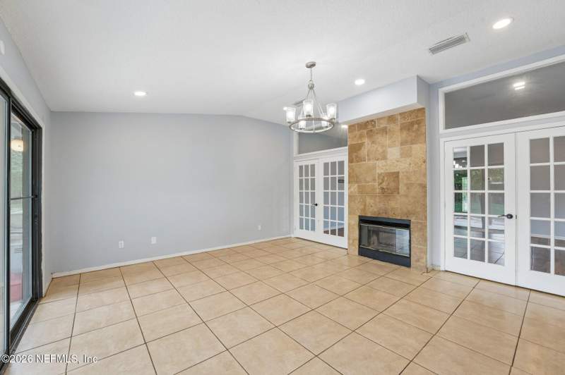 3 bedroom Single Family Residence at 12228 Smoke Ridge Circle, The Valley, Jacksonville — photo 5