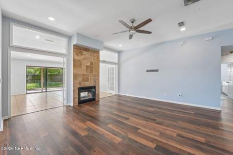 12228 Smoke Ridge Circle, Jacksonville FL - photo 20 of 39