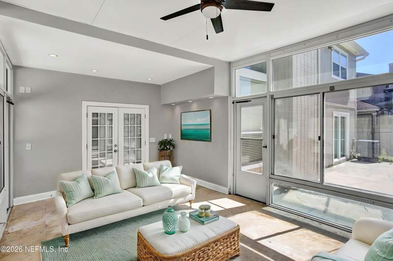 3 bedroom Single Family Residence at 4394 Hanover Park Drive, Windsor Parke, Jacksonville — photo 4