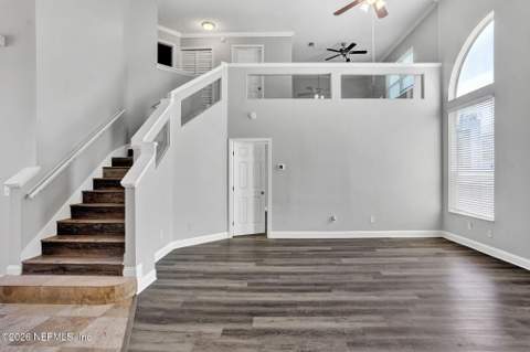 4394 Hanover Park Drive, Jacksonville FL - photo 12 of 50