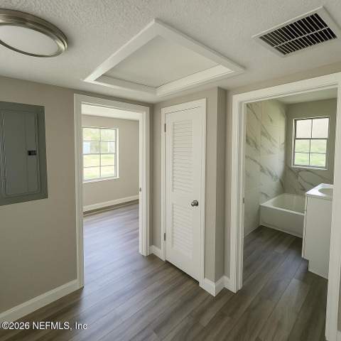 4822 Merrimac Avenue, Jacksonville FL - photo 7 of 15