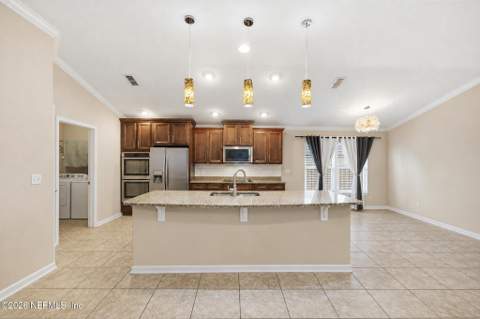 6076 Little Colt Court, Jacksonville FL - photo 16 of 38