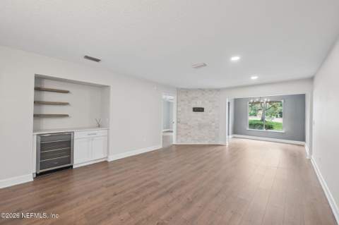 3809 Lavista Circle #210, Jacksonville FL - photo 9 of 26