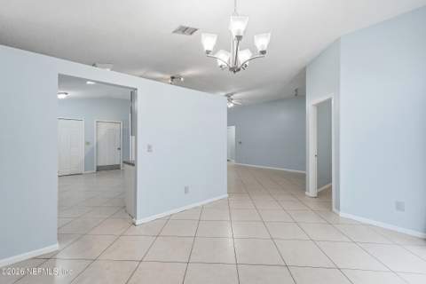 6849 Ridgeview Avenue, Jacksonville FL - photo 8 of 25