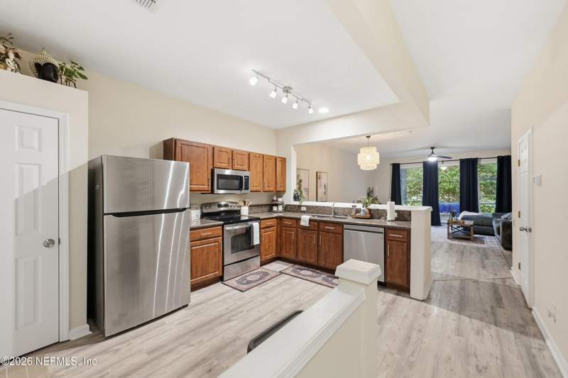 3 bedroom Single Family Residence at 7546 Scarlet Ibis Lane, Brightwater, Jacksonville — photo 5
