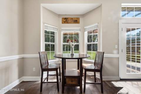 15203 Landmark Circle, Jacksonville FL - photo 7 of 36
