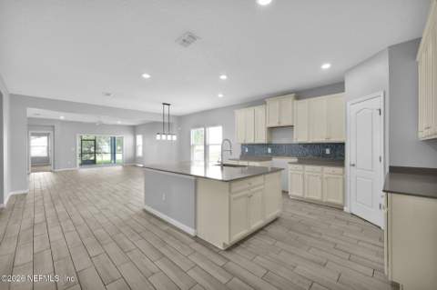 3996 Arbor Mill Circle, Orange Park FL - photo 12 of 70