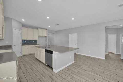 3996 Arbor Mill Circle, Orange Park FL - photo 16 of 70