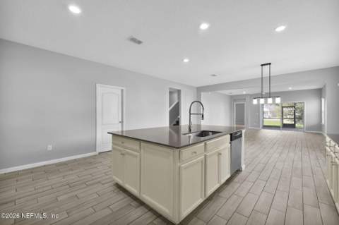 3996 Arbor Mill Circle, Orange Park FL - photo 17 of 70