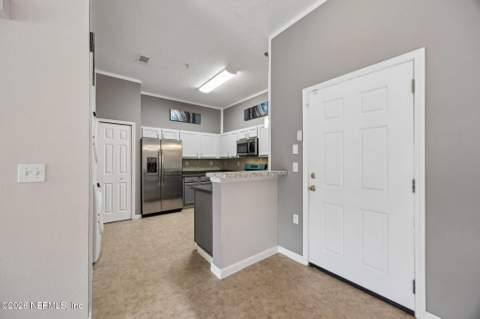 7920 Merrill Road #1801, Jacksonville FL - photo 23 of 34