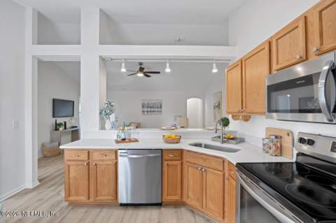 2896 Decidely Street, Green Cove Springs FL - photo 14 of 40