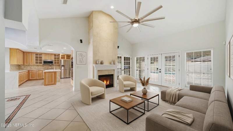 3 bedroom Single Family Residence at 13304 Old Saint Augustine Road, Julington Cc Estates, Jacksonville — photo 5