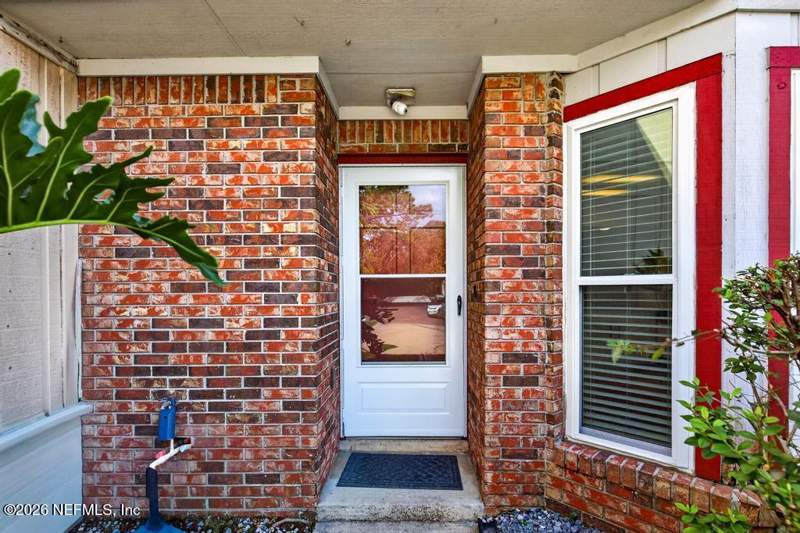 2 bedroom Single Family Residence at 5572 Bryner Drive, Lexington Square, Jacksonville — photo 3