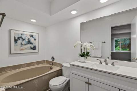 5572 Bryner Drive, Jacksonville FL - photo 16 of 30